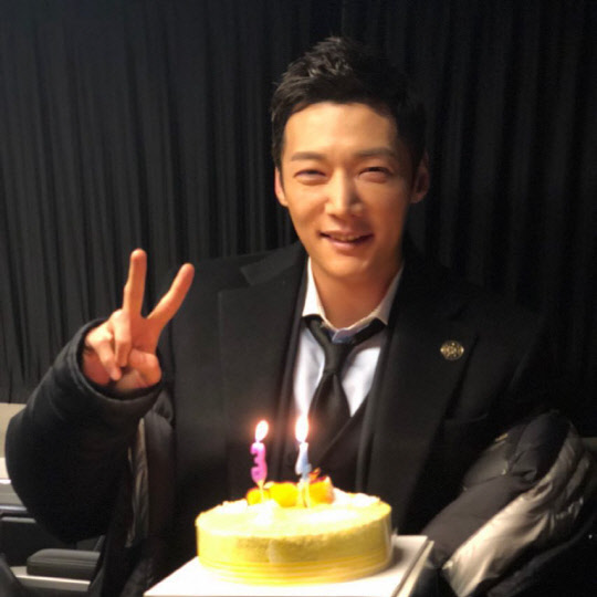 사진=최진혁 인스타그램 캡처